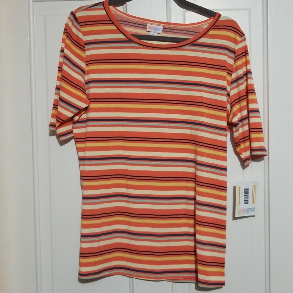 Lularoe XL Gigi Top